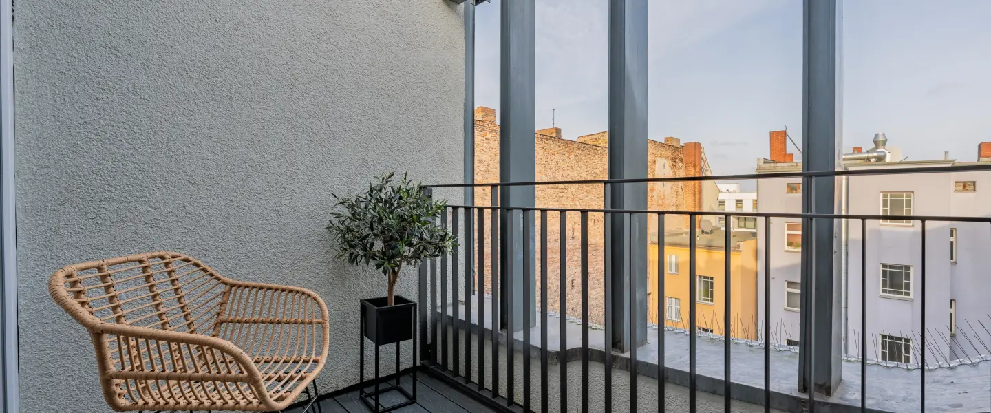 Terrasse mit Brüstung
